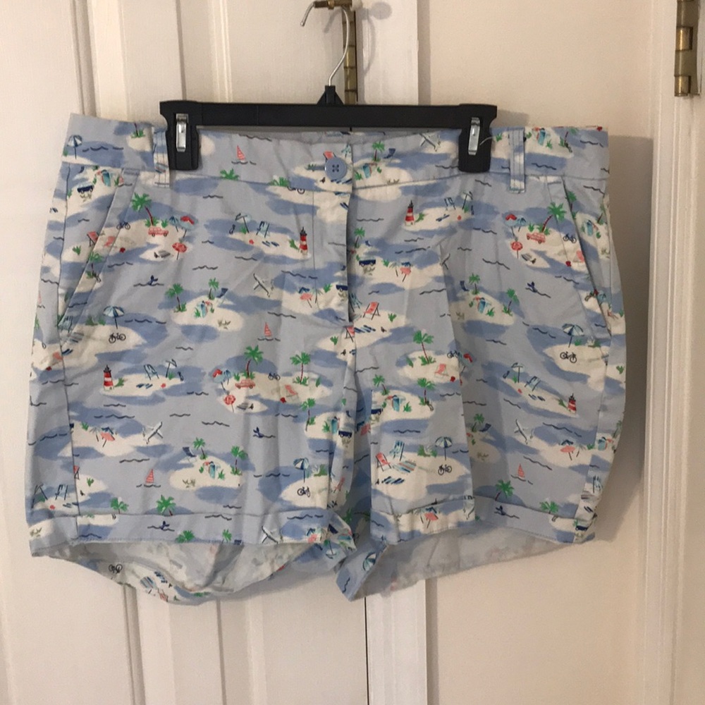 Plus Size 18W Beach Scene High-Waisted Shorts